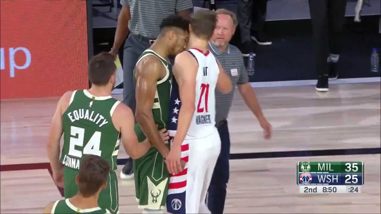 ჩხუბი NBA-ში - ლიგის MVP პარკეტიდან გააძევეს და დისკვალიფიკაციაც ელის [VIDEO]