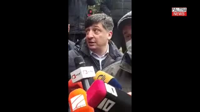 "წადი!.. წადი!..." - ავჭალის სტადიონის შესასვლელში დაძაბულობაა [VIDEO]